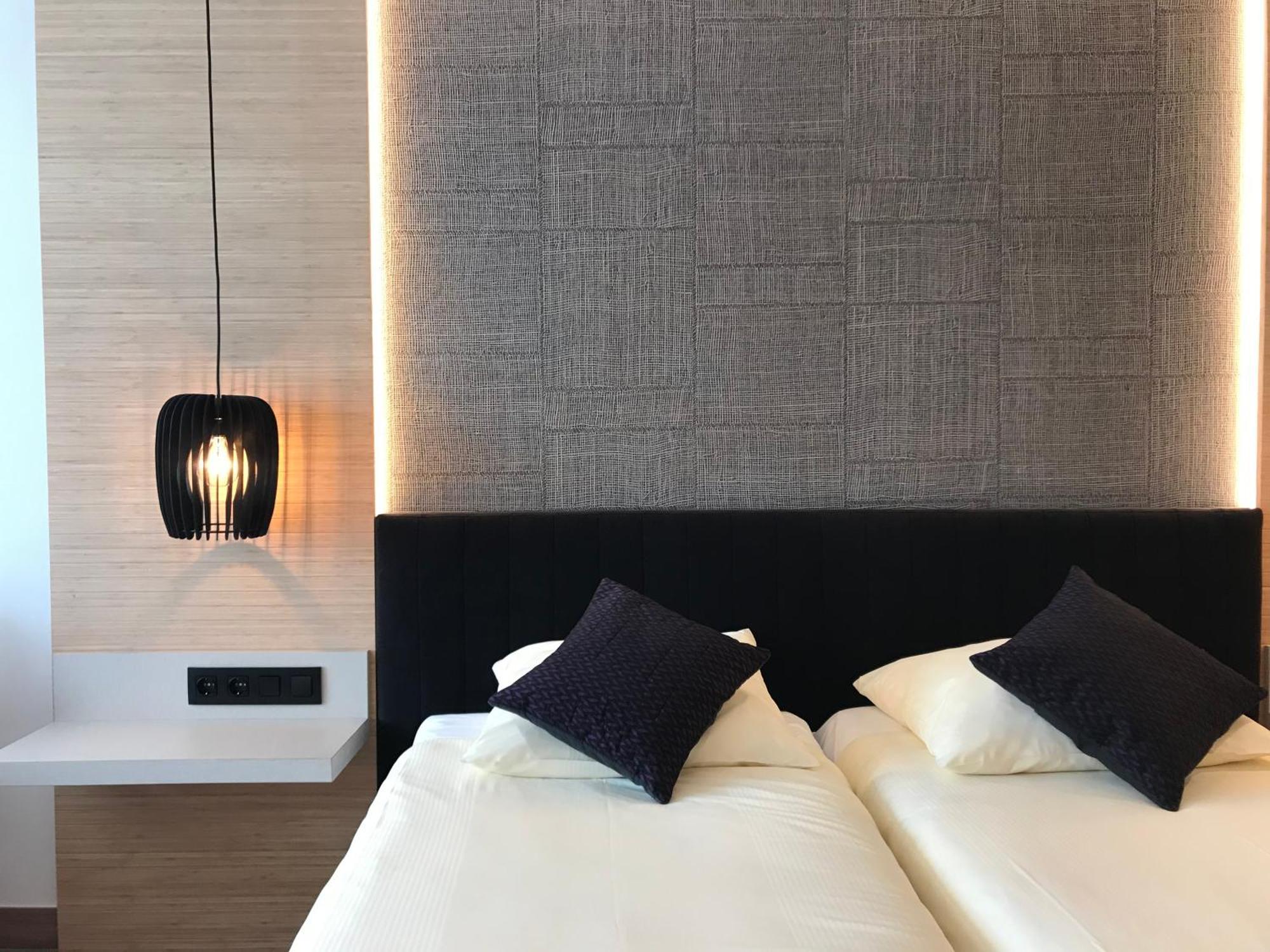 Hotel - B&B - Appartement De Zevende Heerlijkheid 斯莱纳肯 外观 照片